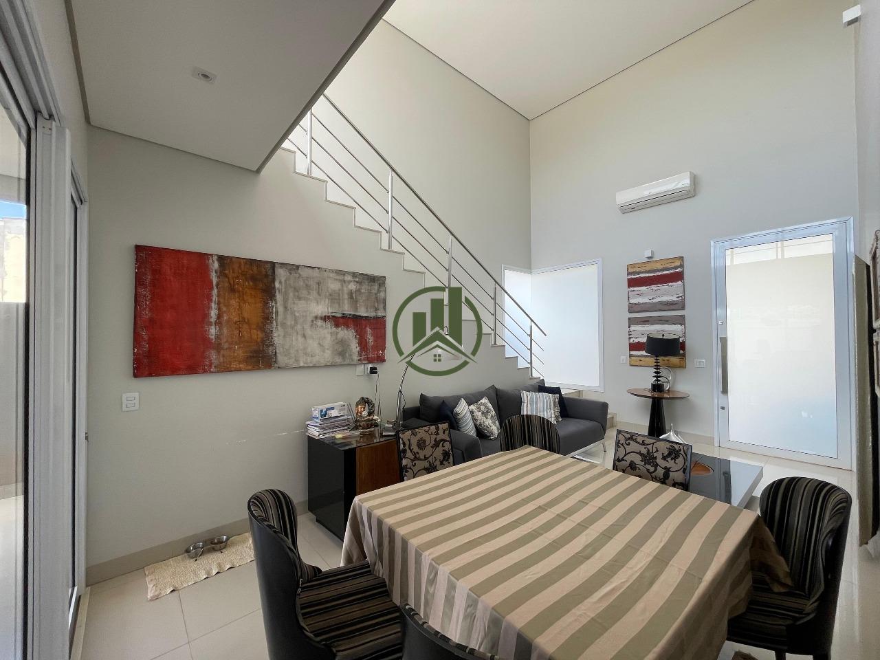 Casa à venda no Parque das Mangueiras: 