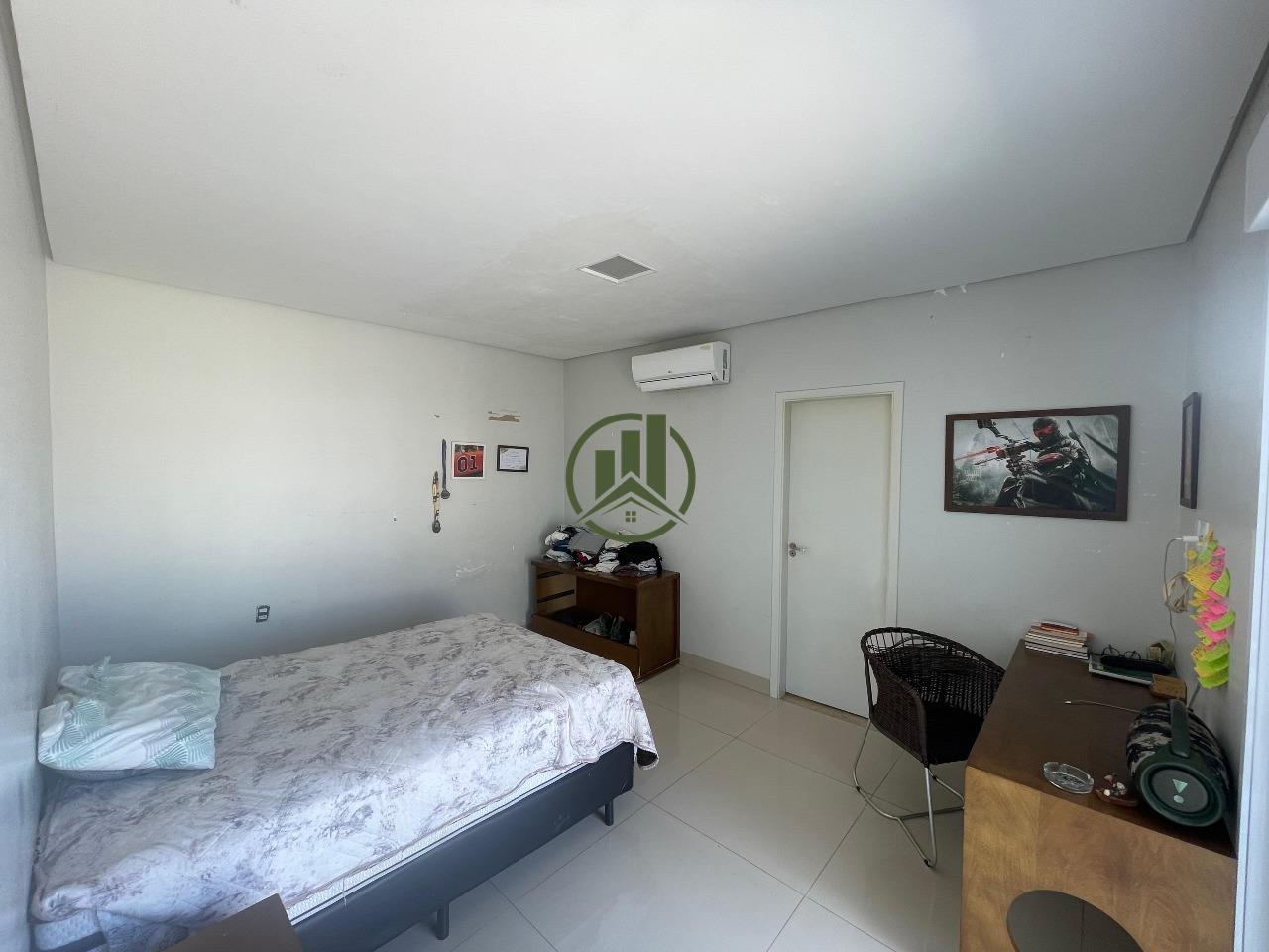 Casa à venda no Parque das Mangueiras: 