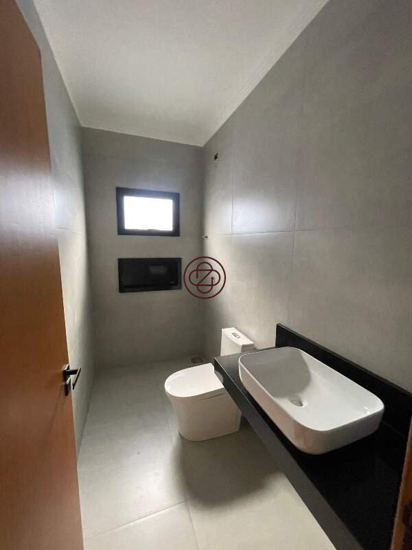 Casa à venda no Jardim dos Ipês: 