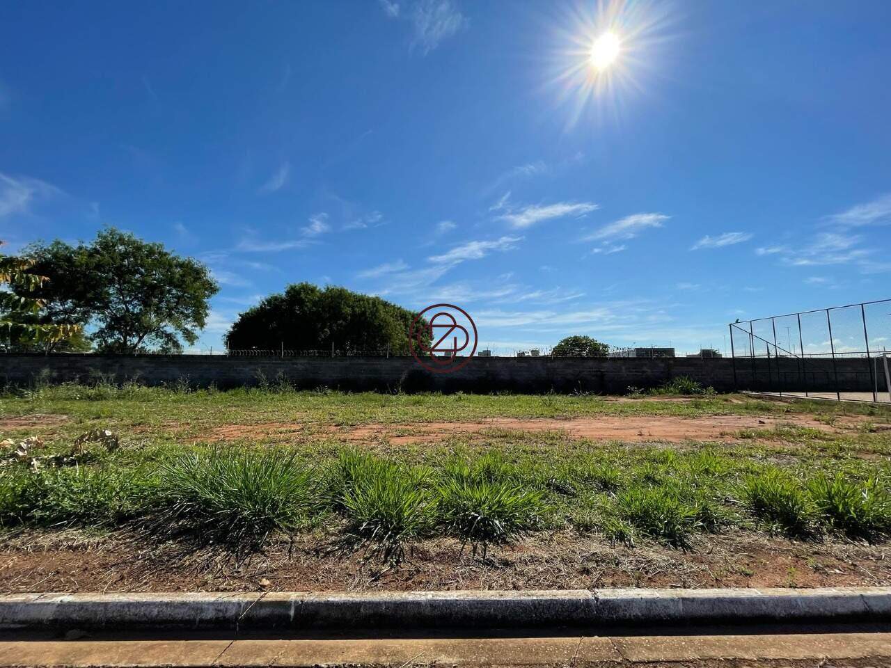 Terreno à venda no Jardim Alvorada: 