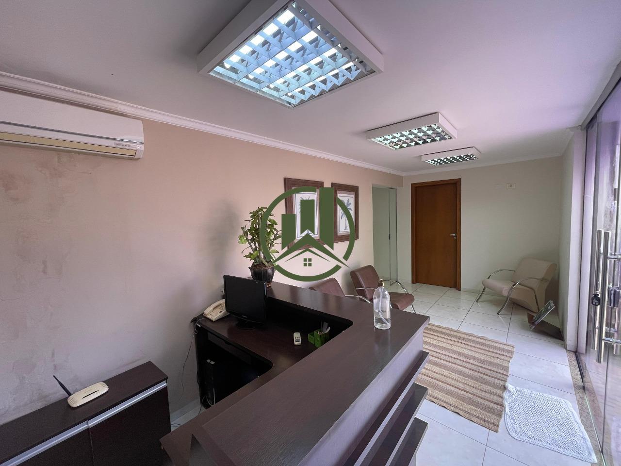 Prédio à venda no Centro: 