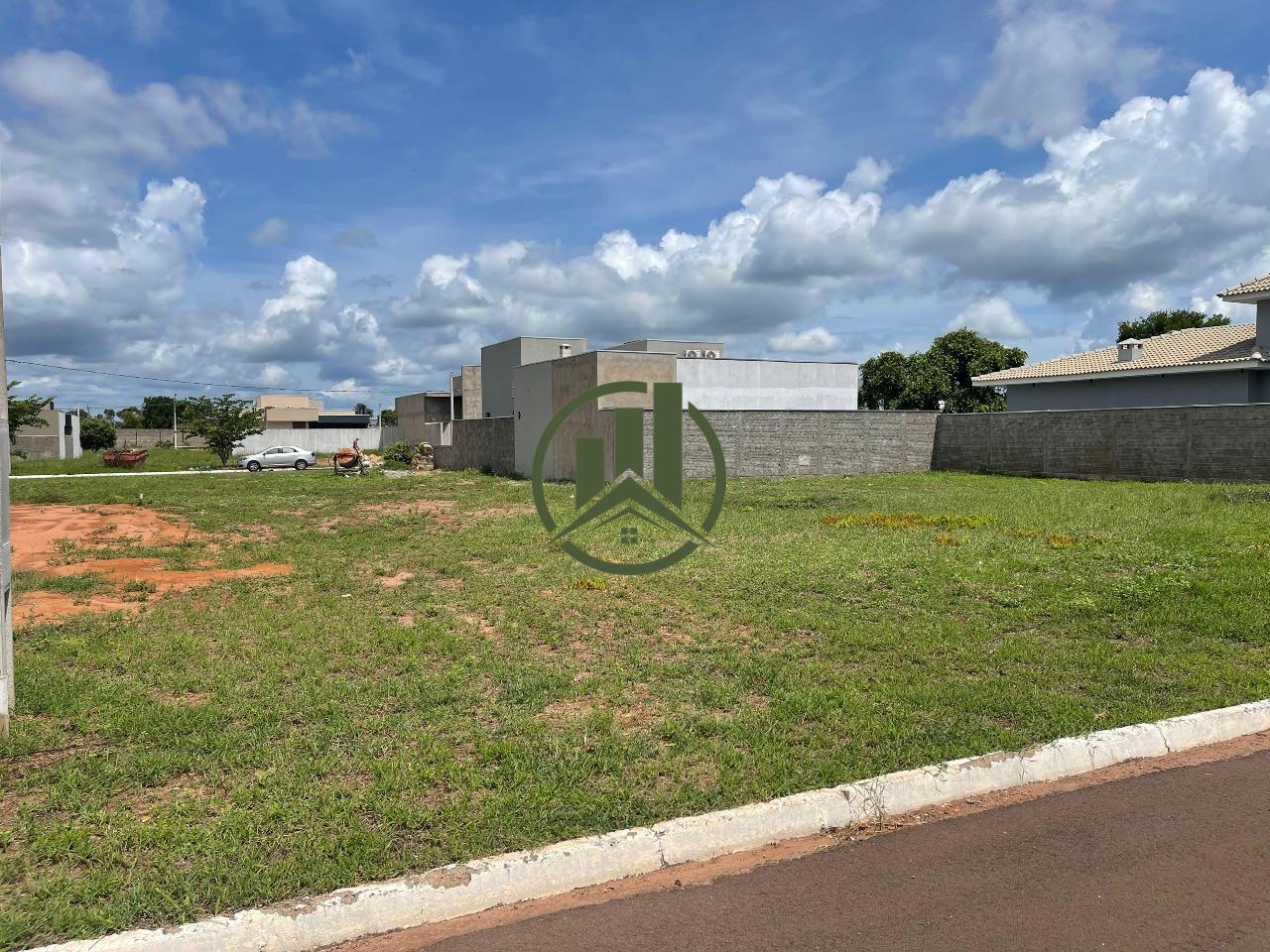 Terreno à venda no Jardim Alvorada: 