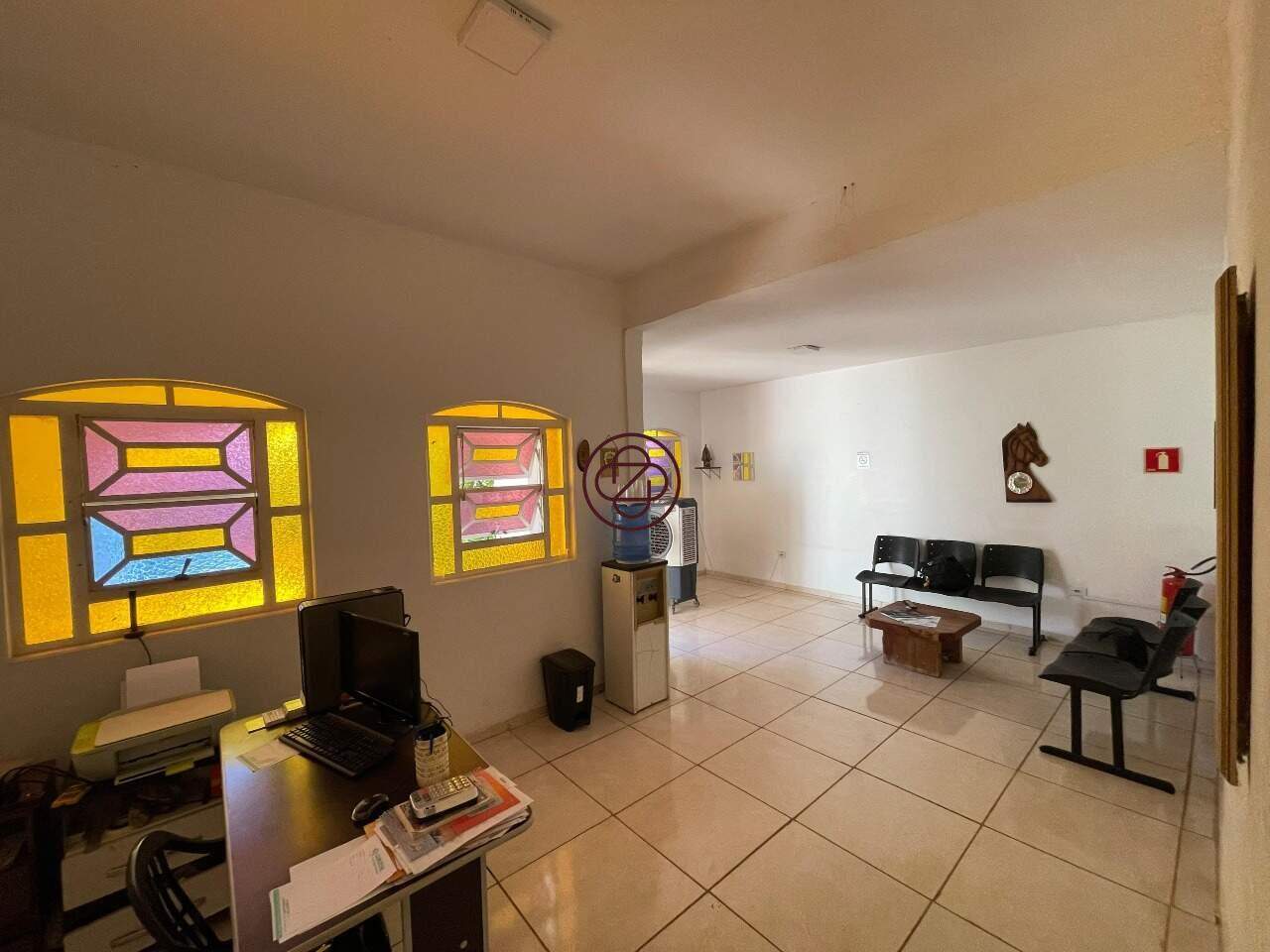 Casa à venda no Jardim Primaveril: 
