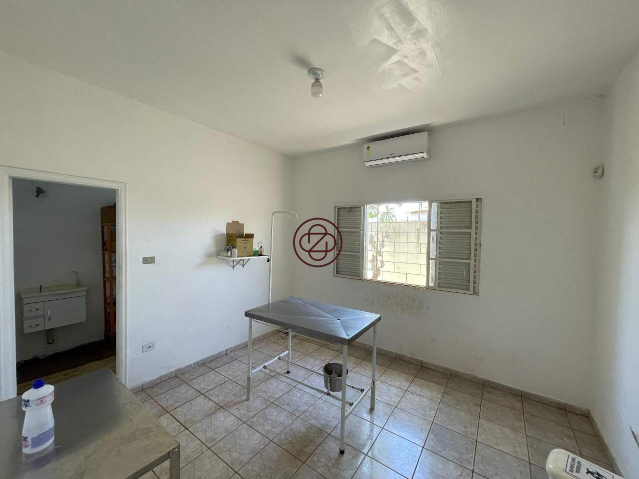 Casa à venda no Jardim Primaveril: 