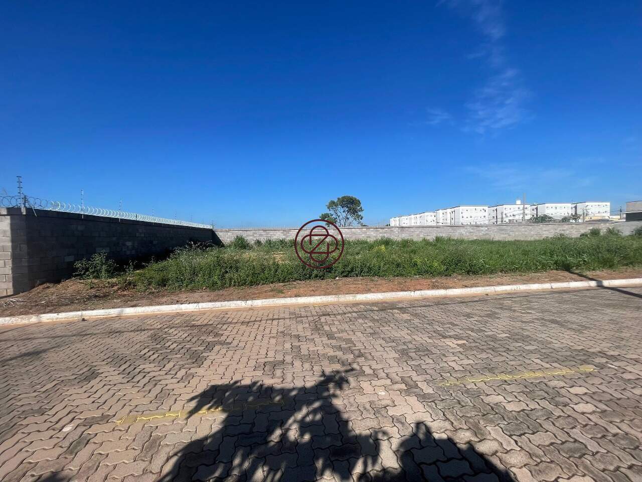 Terreno à venda no Jardim Alvorada: 