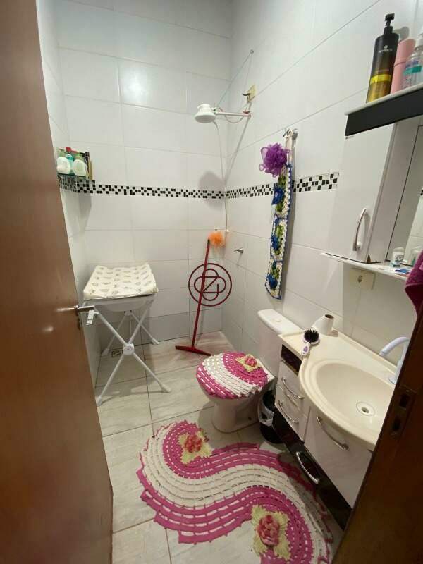 Casa à venda no Jardim Cangalha : 