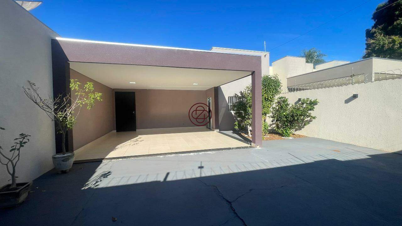 Casa para aluguel no Jardim Paranapunga: 