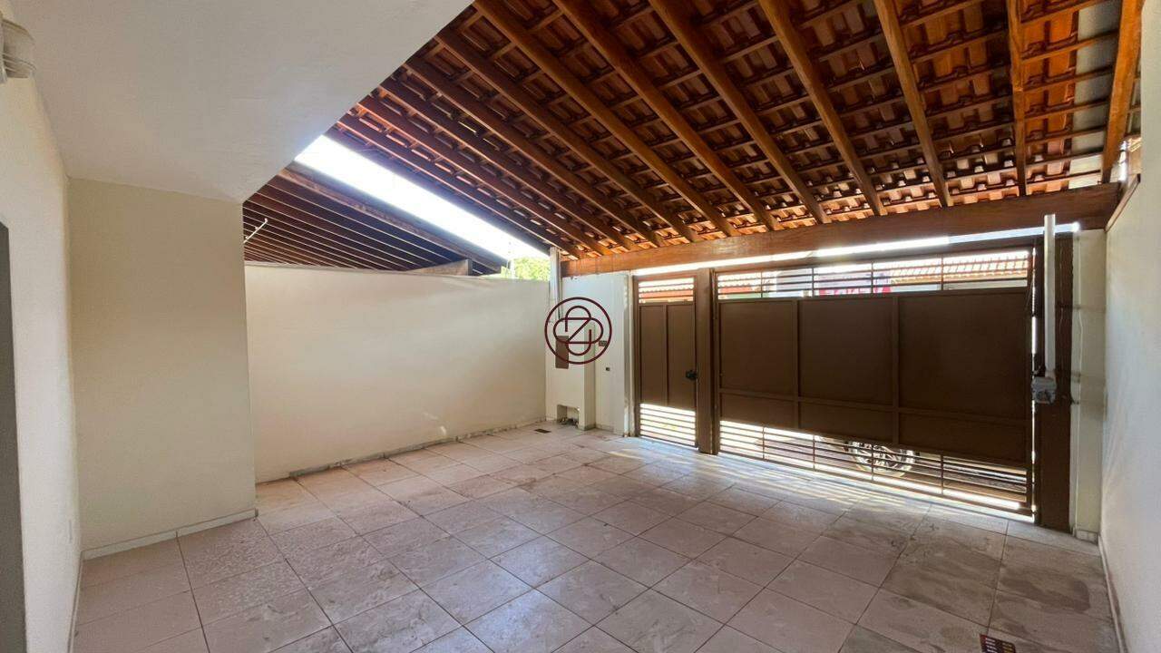 Casa à venda no Parque das Mangueiras: 