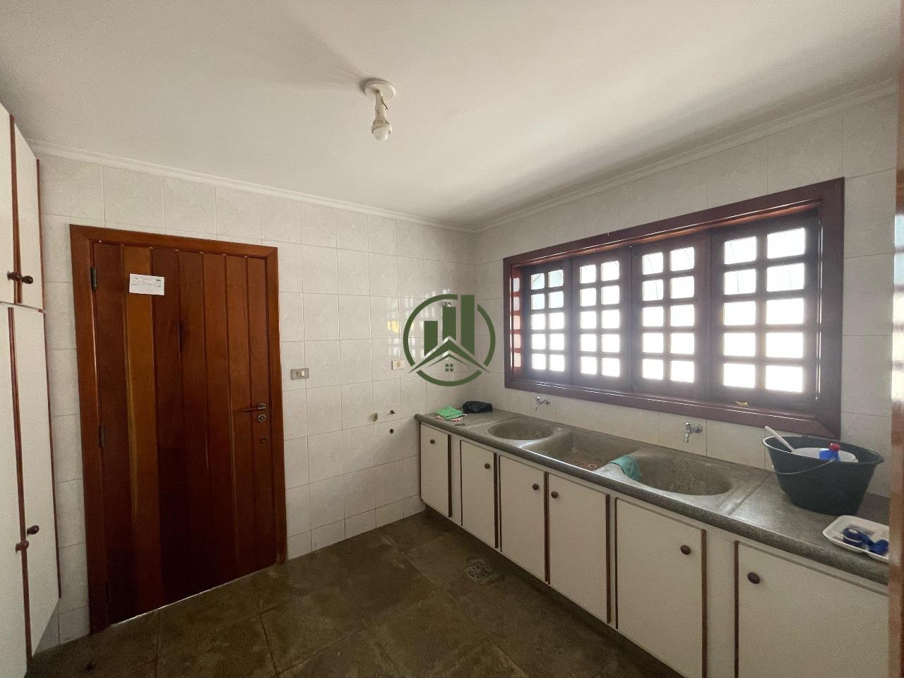 Casa à venda no Colinos: 