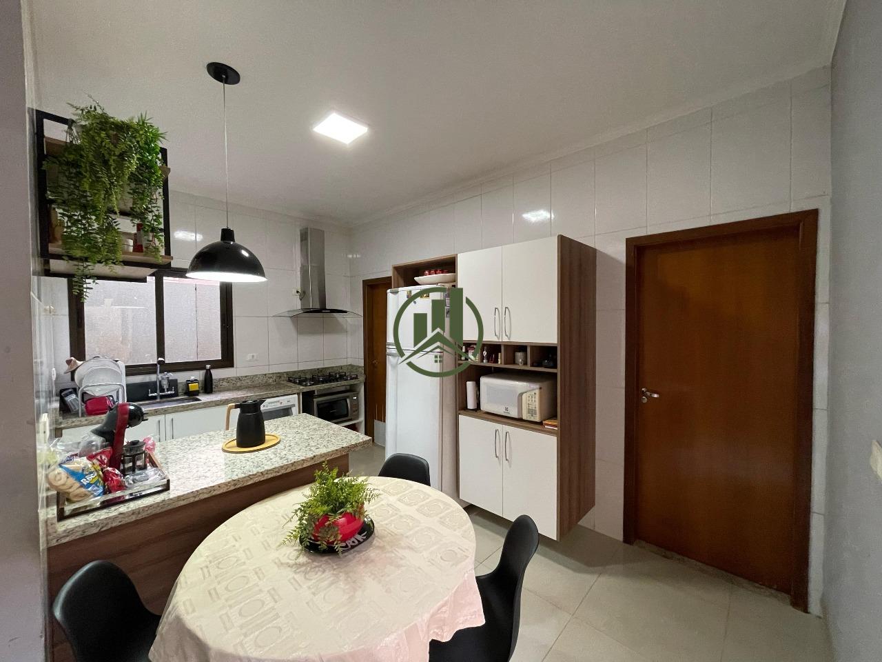 Casa à venda no Jardim Alvorada: 