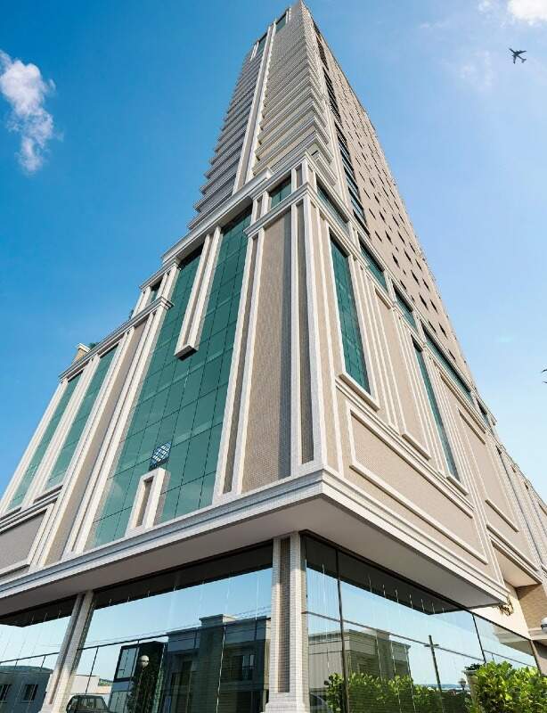 Apartamento à venda no Meia Praia: Fachada