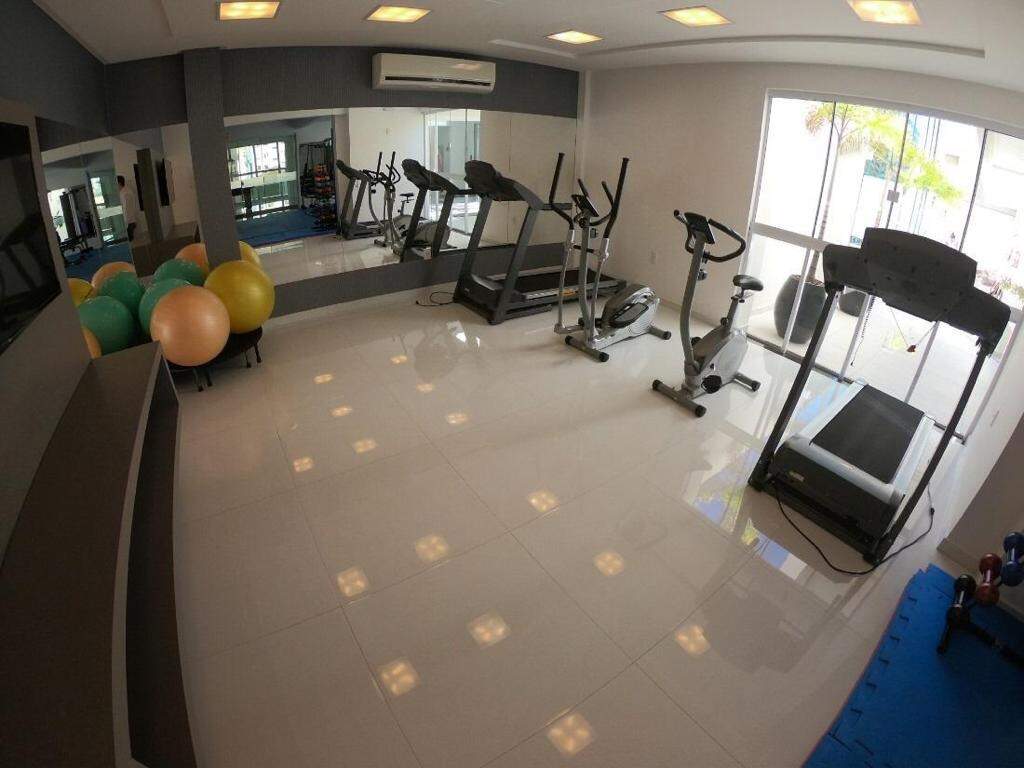 Apartamento à venda no Meia Praia: Academia