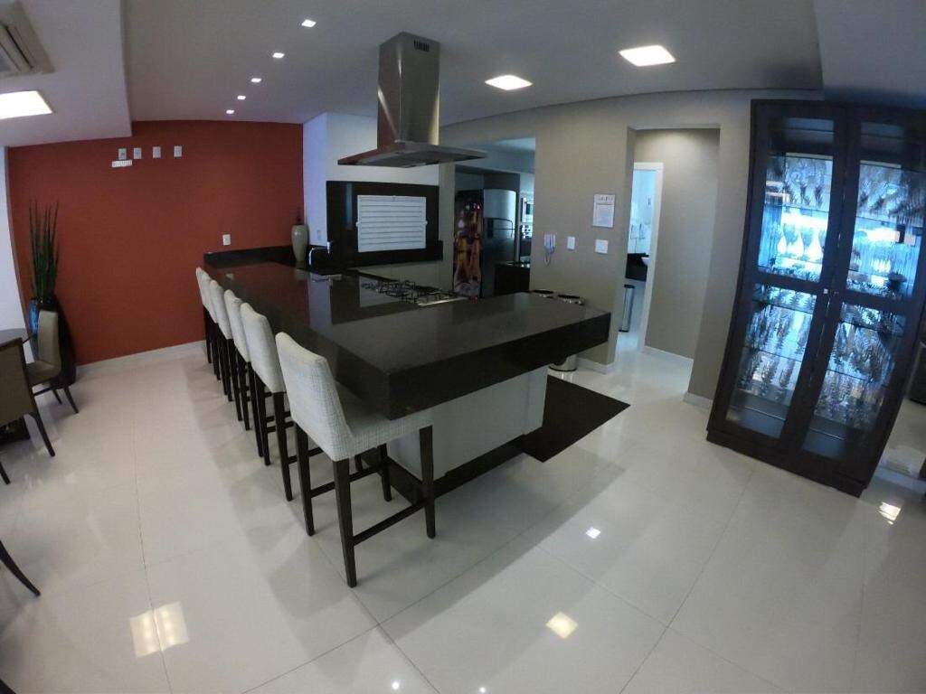 Apartamento à venda no Meia Praia: Salão de festas 