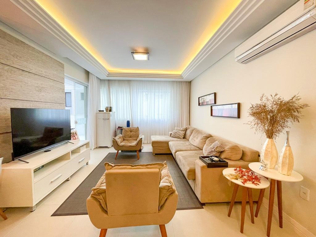 Apartamento à venda no Centro: Living 