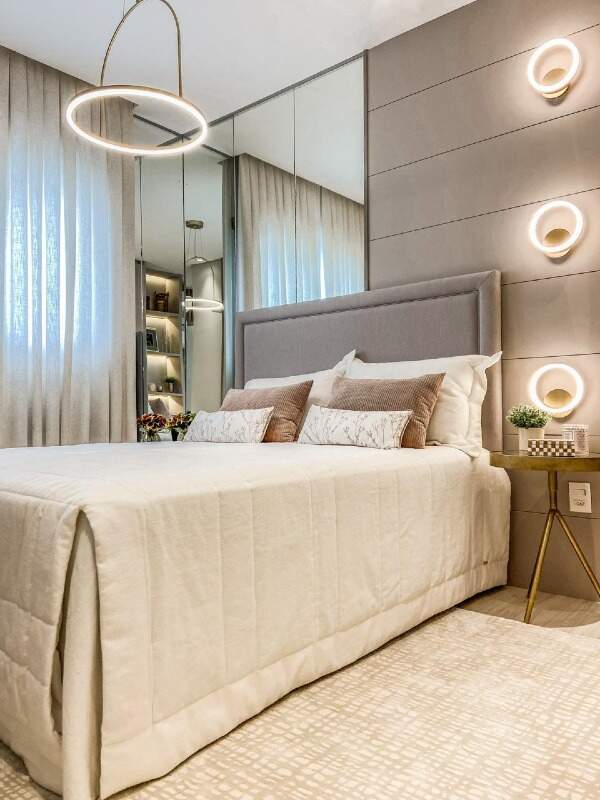 Apartamento à venda no Meia Praia: Suíte 03