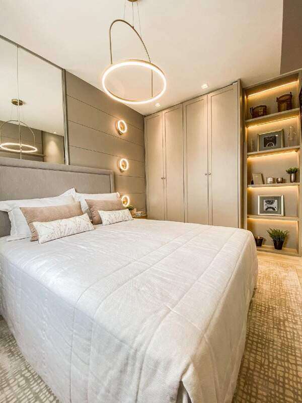 Apartamento à venda no Meia Praia: Suíte 03