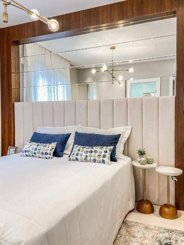 Apartamento à venda no Meia Praia: Suíte 01
