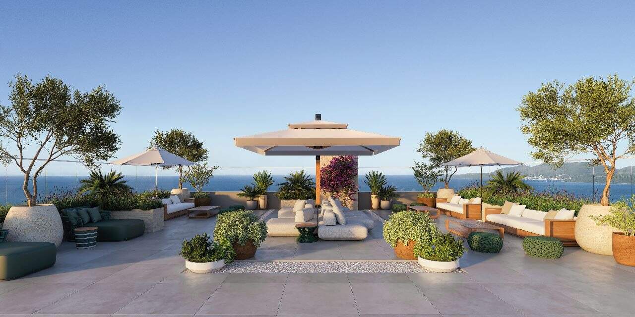 Apartamento à venda no Meia Praia: Piscina