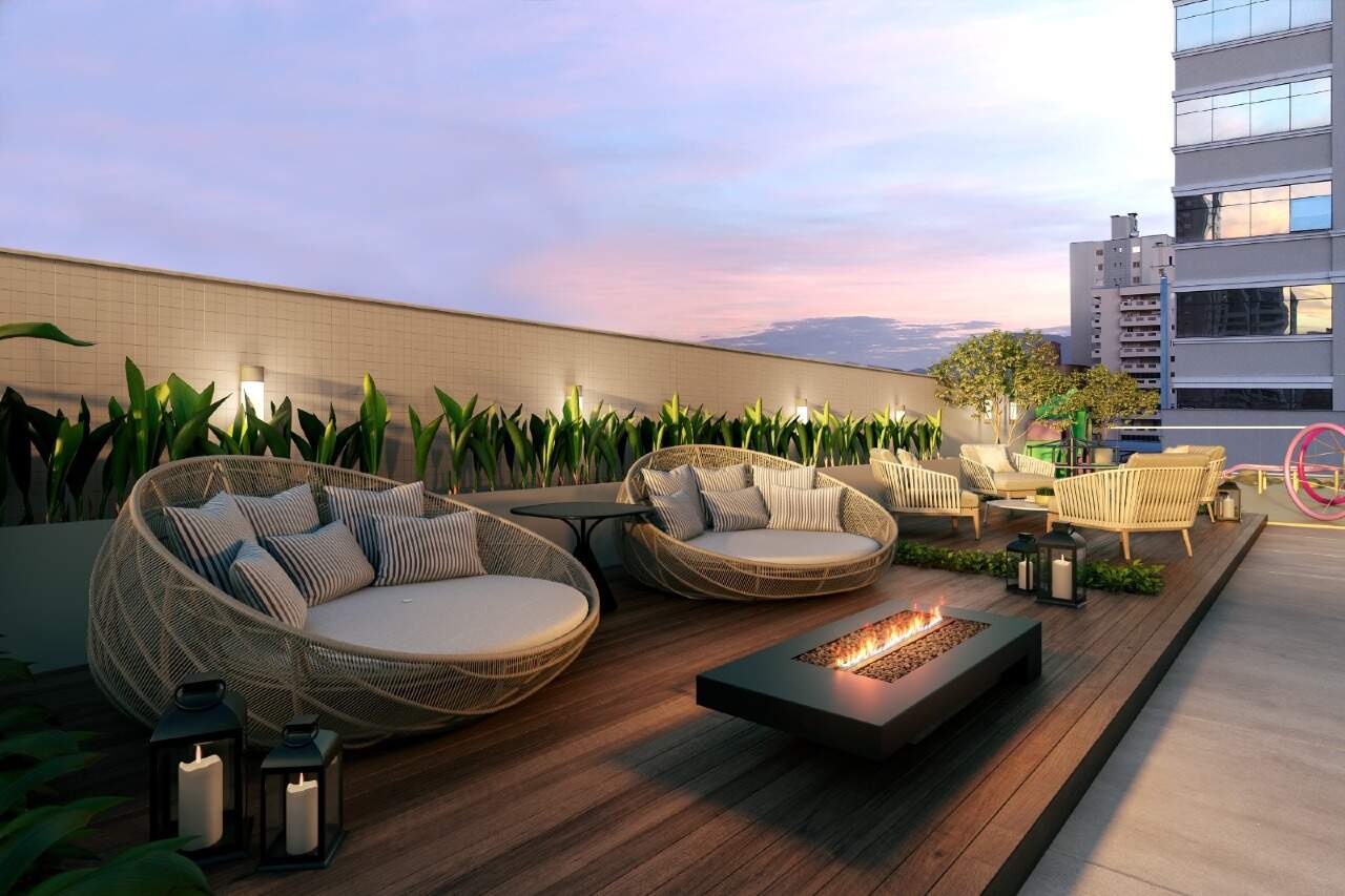 Apartamento à venda no Meia Praia: Fire place