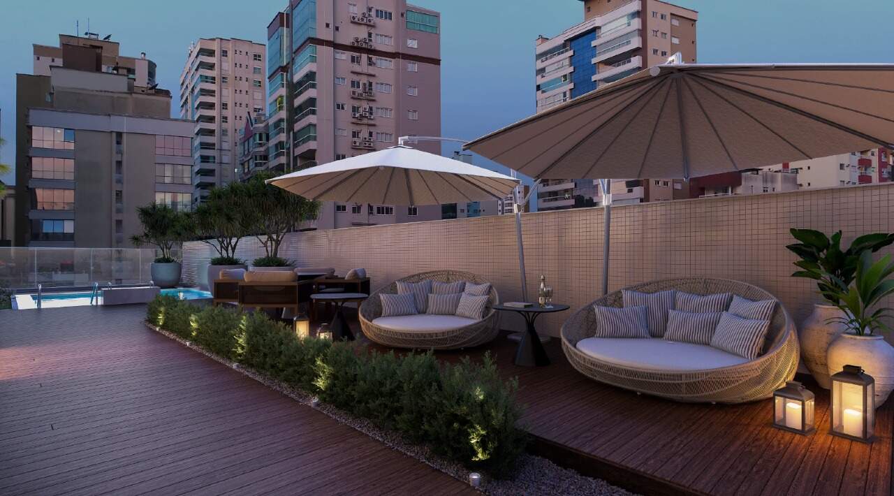 Apartamento à venda no Meia Praia: Fire place