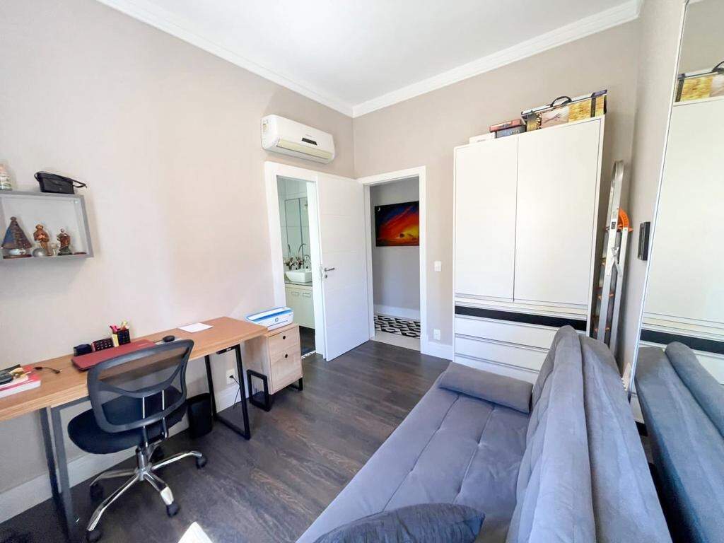 Apartamento à venda no Centro: Demi suíte / escritório 01