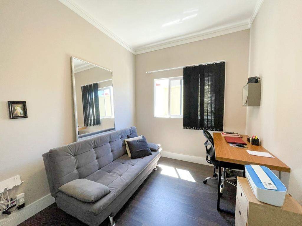 Apartamento à venda no Centro: Demi suíte / escritório 01