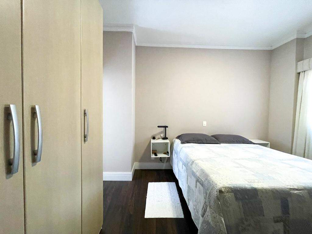 Apartamento à venda no Centro: Suíte