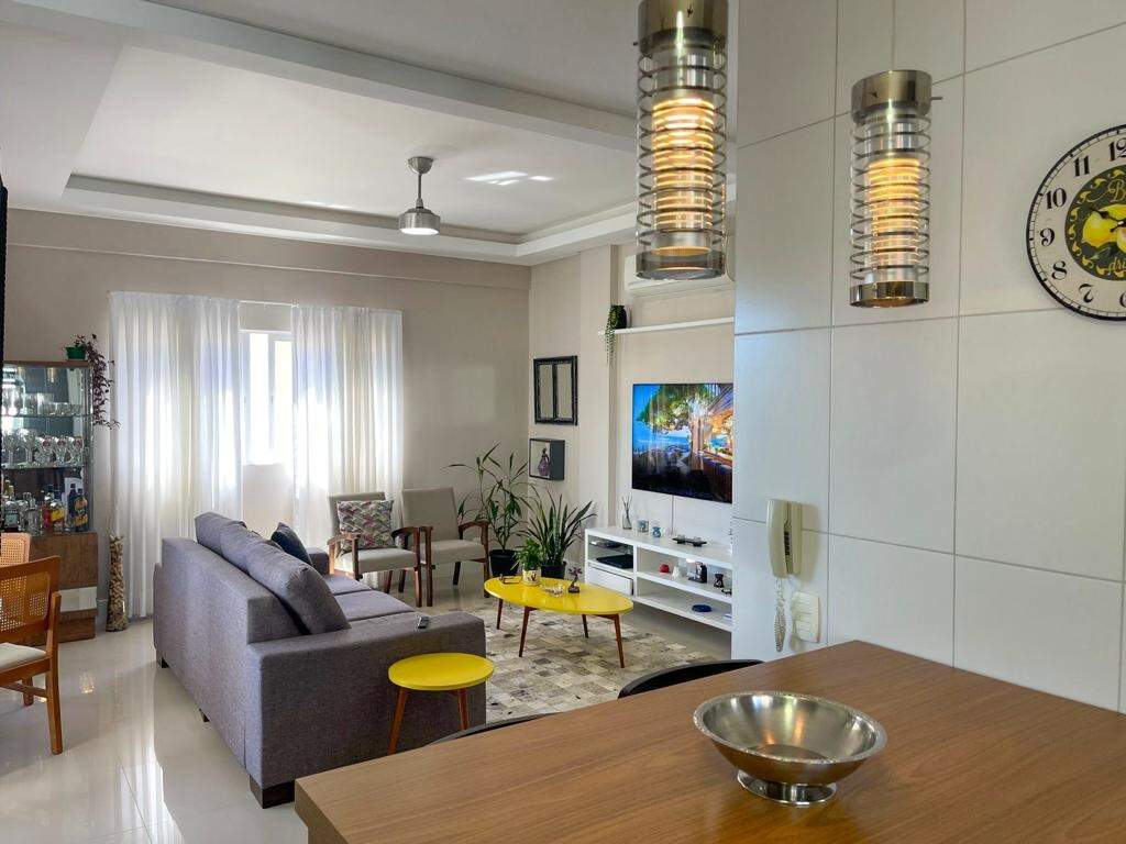 Apartamento à venda no Centro: Living