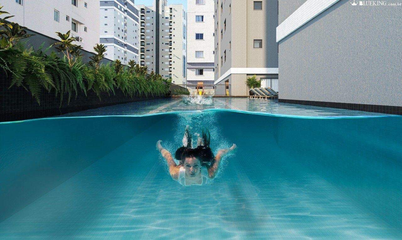 Apartamento à venda no Meia Praia: 
