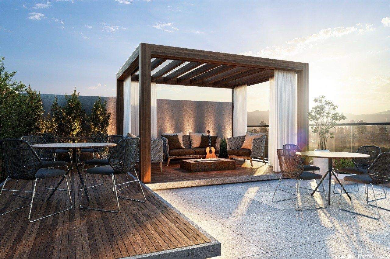 Apartamento à venda no Meia Praia: 