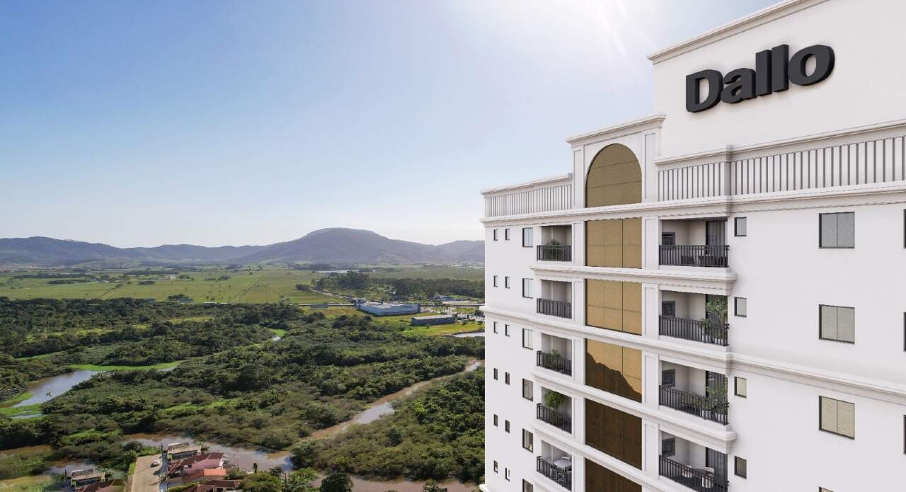 Apartamento à venda no Meia Praia: 