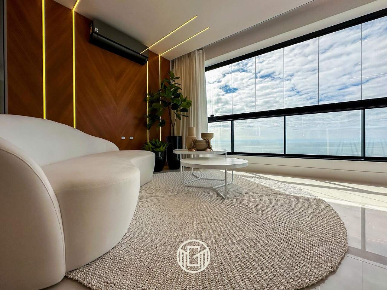 Apartamento à venda no Balneário Perequê: