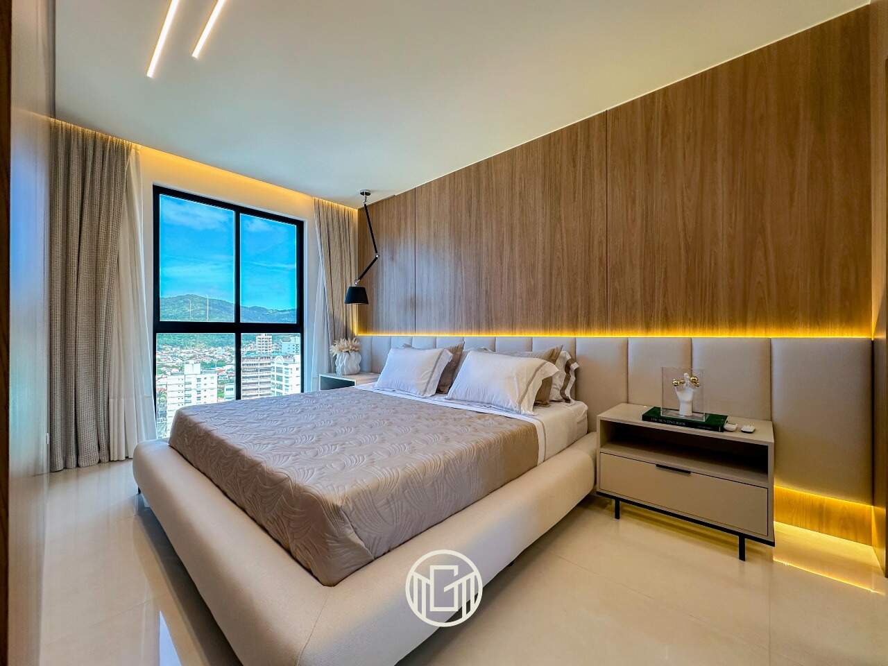 Apartamento à venda no Balneário Perequê: