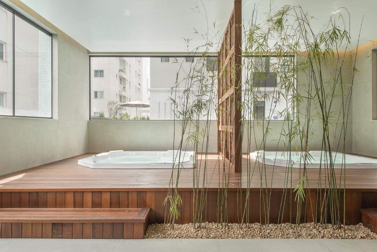 Apartamento à venda no Meia Praia: 