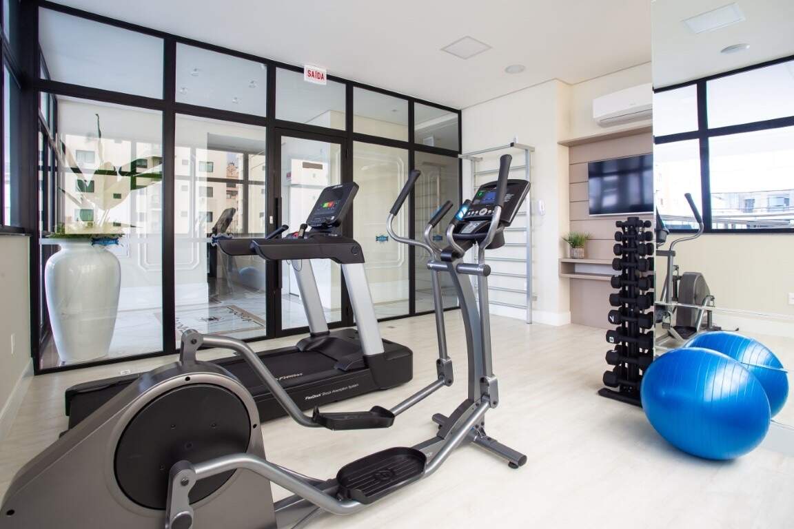 Apartamento à venda no Meia Praia: