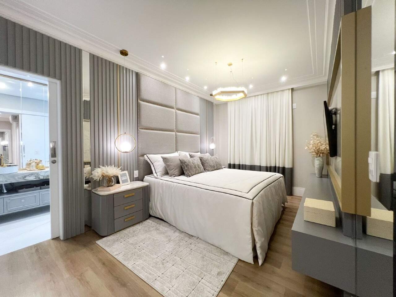 Apartamento à venda no Meia Praia: 