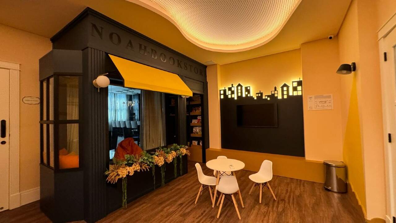 Apartamento Diferenciado à venda no Meia Praia: 