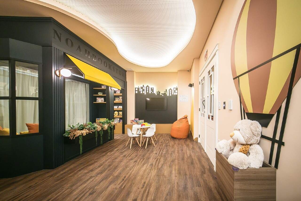 Apartamento Diferenciado à venda no Meia Praia: