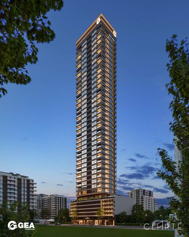 Apartamento à venda no Meia Praia: 