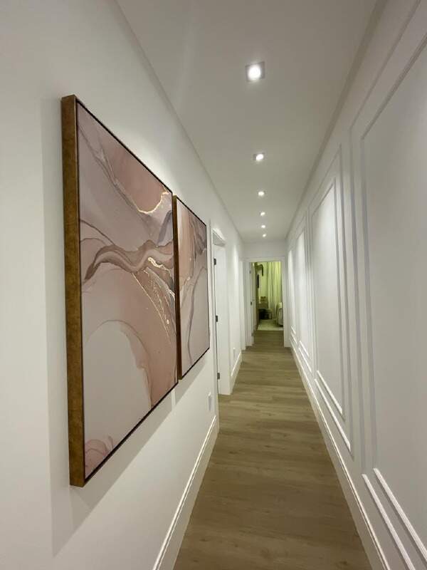 Apartamento à venda no Meia Praia: 