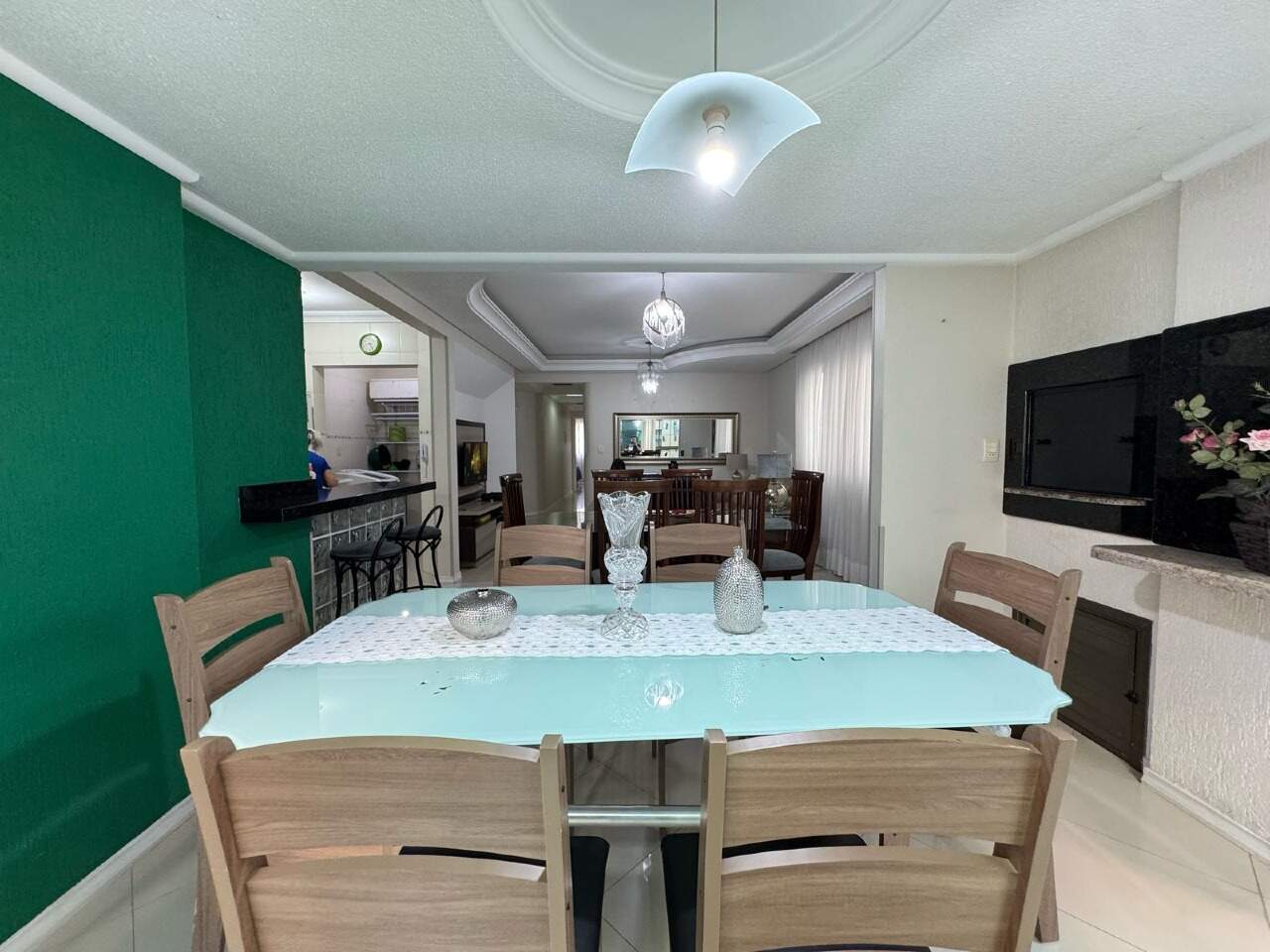 Apartamento à venda no Meia Praia: