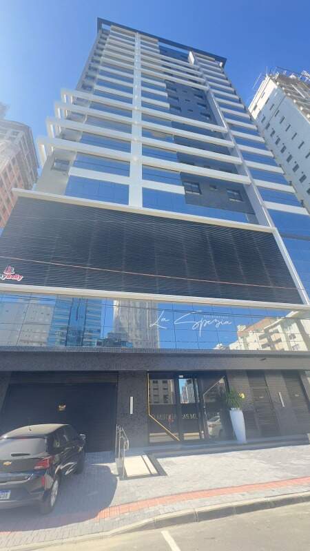 Apartamento à venda no Balneário Perequê: 