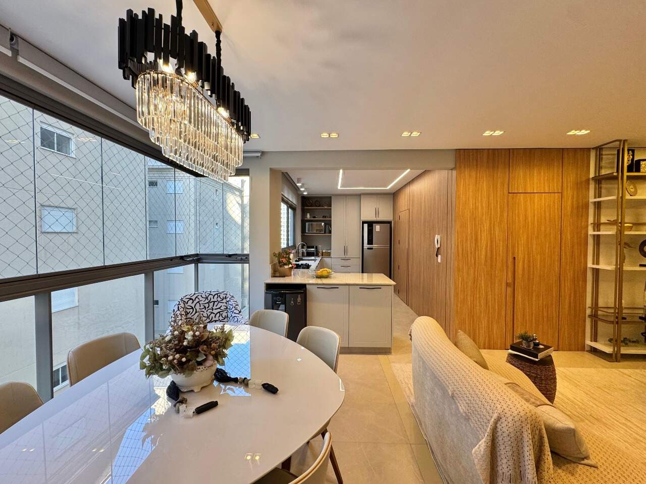 Apartamento à venda no Meia Praia: 