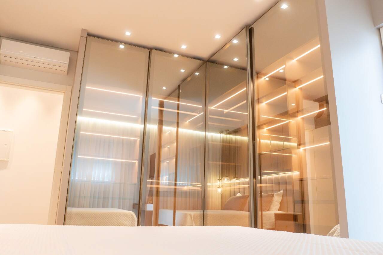 Apartamento à venda no Meia Praia: 
