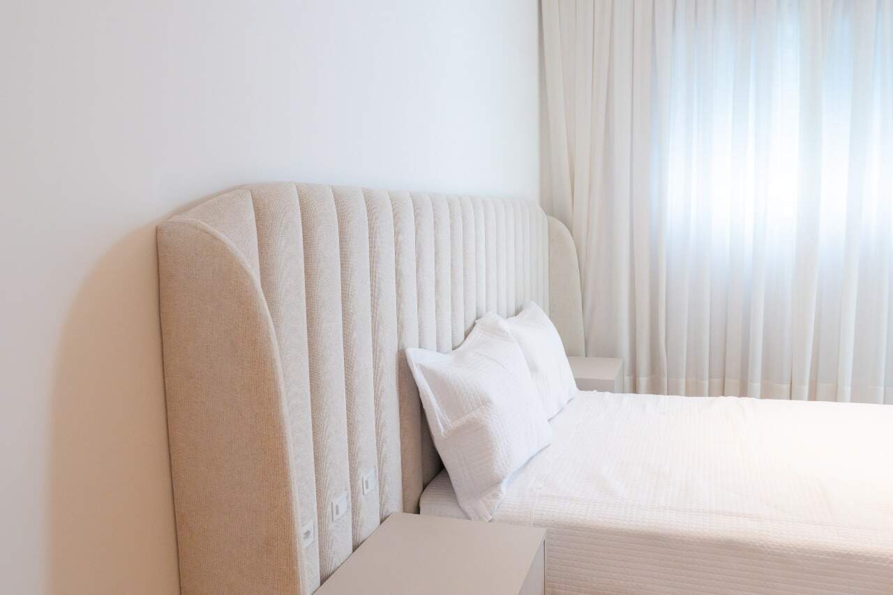 Apartamento à venda no Meia Praia: 