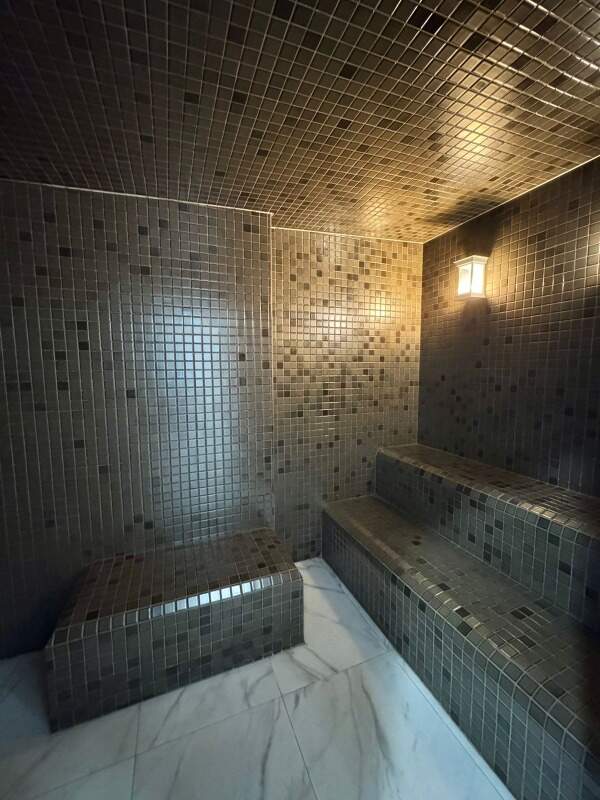 Apartamento à venda no Meia Praia: 