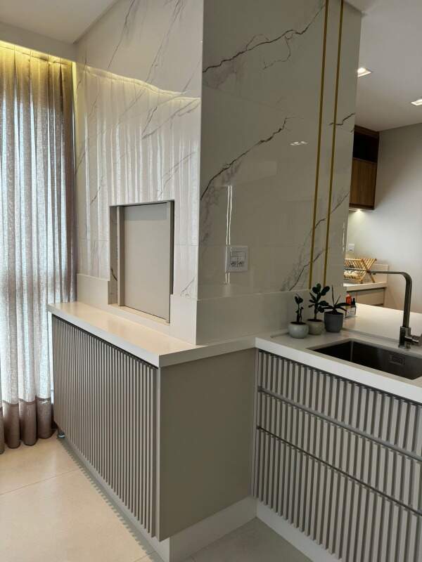 Apartamento à venda no Balneário Perequê: 
