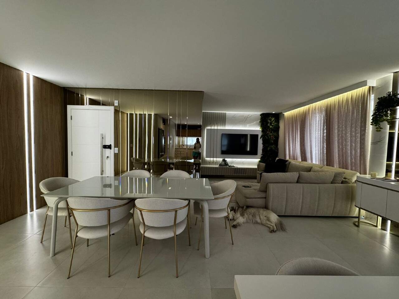 Apartamento à venda no Balneário Perequê: