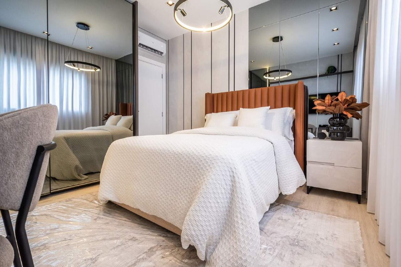 Apartamento à venda no Meia Praia: 