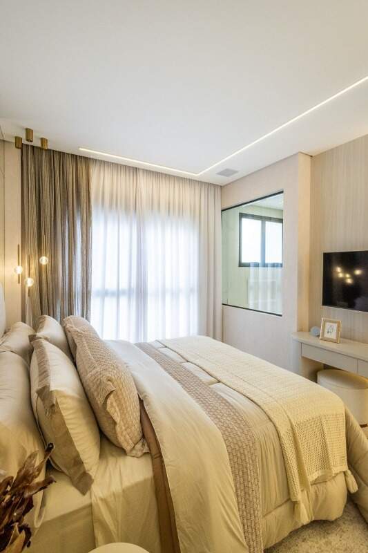 Apartamento à venda no Meia Praia: 